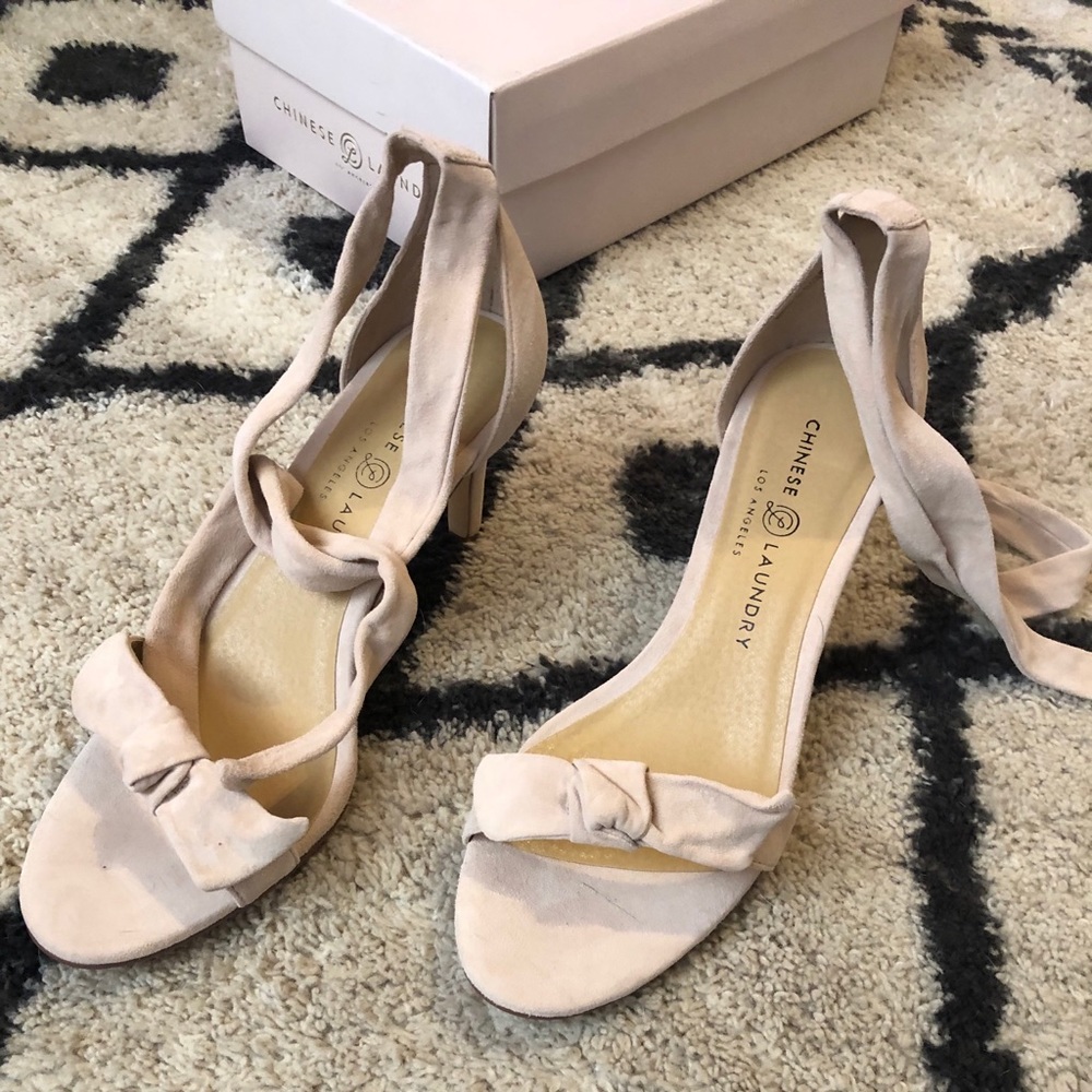Nude/blush colored bow tie heel